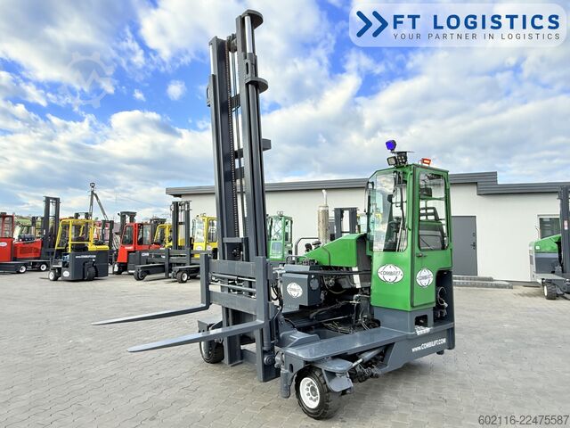Empilhadeira multidirecional Combilift C4500 GAS DUPLEX 5500 FORK POSITIONER