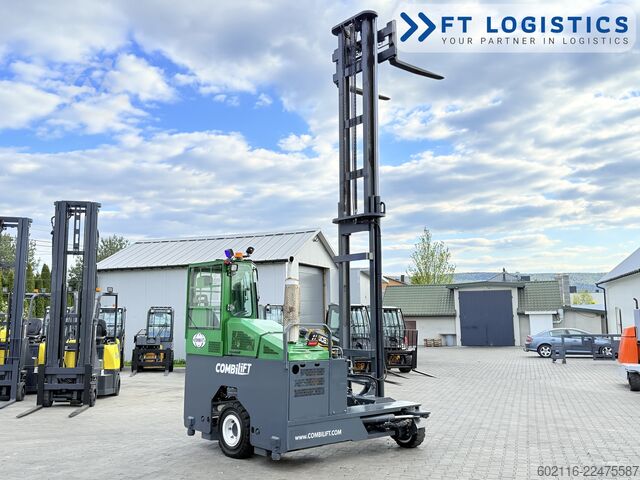 Empilhadeira multidirecional Combilift C4500 GAS DUPLEX 5500 FORK POSITIONER
