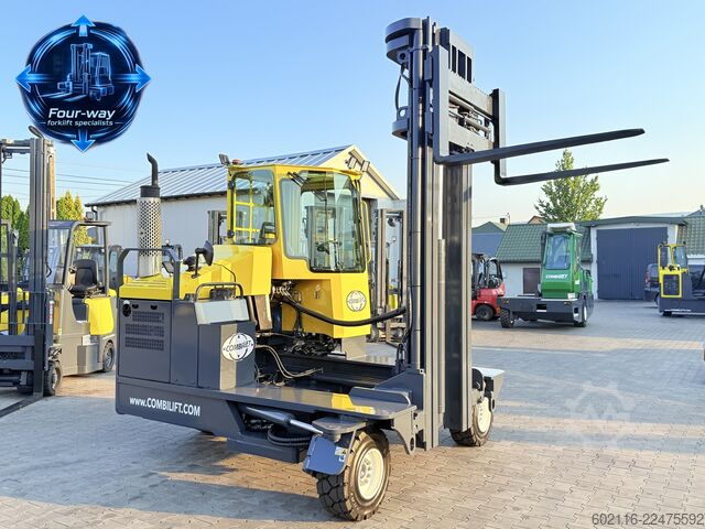 Empilhadeira multidirecional Combilift C5000 XL GAS TRIPLEX 6920 FORK POSITIONE