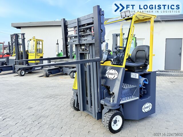 四向叉车 Combilift CB3000 GAS TRIPLEX 4900 FREE-LIFT