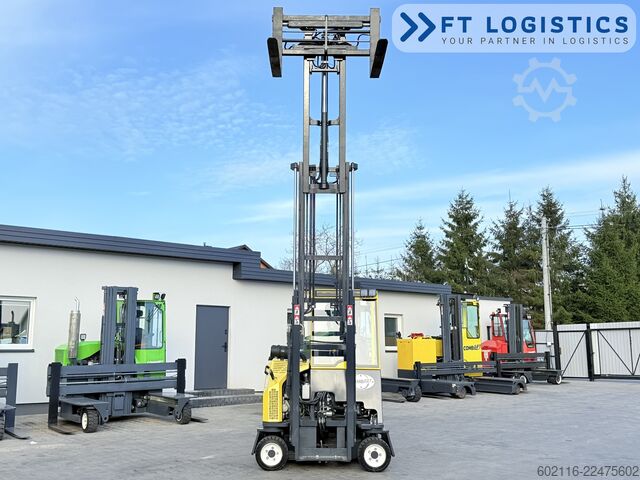 四向叉车 Combilift CB3000 GAS TRIPLEX 4900 FREE-LIFT