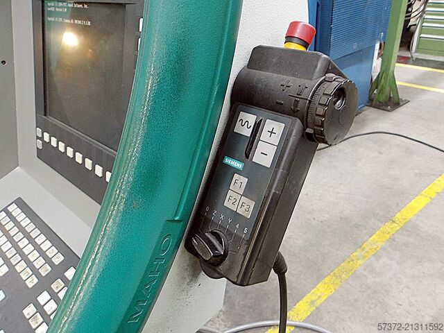 Fresadora CNC Deckel Maho DMU 35 M