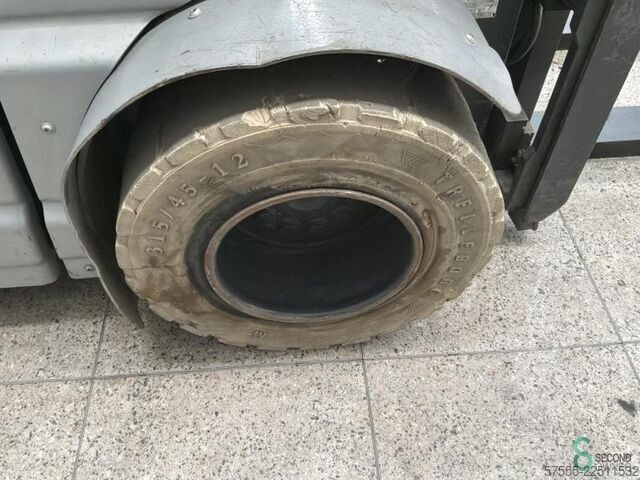 フォークリフト Still RX60-35