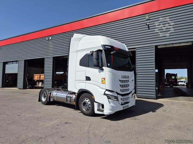 Tractora standard Iveco S-WAY
