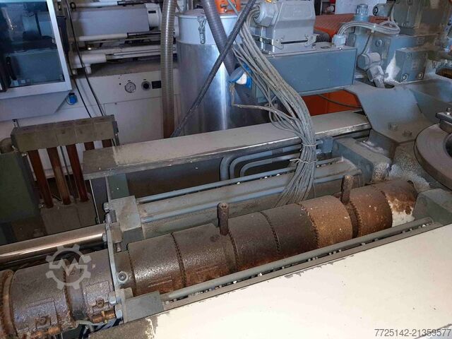 Machine de moulage par injection BATTENFELD BK-T 1300/630