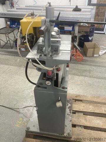 фрезерний верстат для стійок з ПВХ та алюмінію SCHURING ML 120