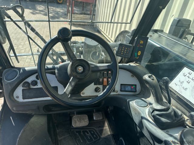 其他 JCB 520-40 / 2017 BJ / 2.297 Bh / 4 Meter / 2 Tonnen