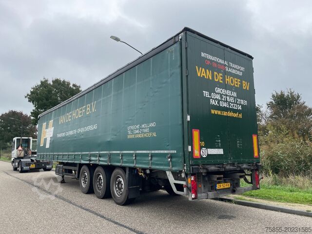 Curtain sided Schmitz SCS 24/L - 13.62 E B (S01) Kooiaap / SAF Axle /...