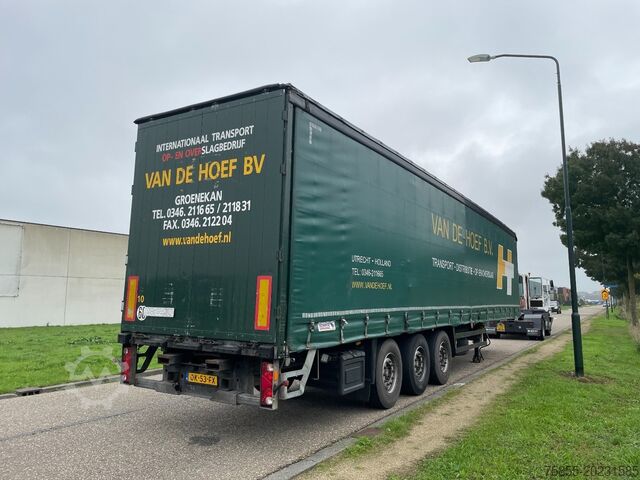 Curtain sided Schmitz SCS 24/L - 13.62 E B (S01) Kooiaap / SAF Axle /...