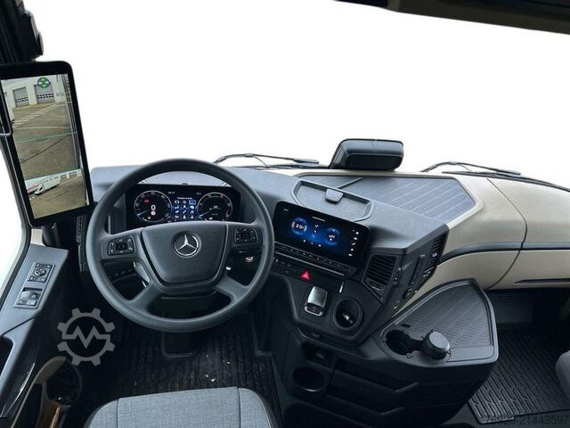 Ladbil med presenning Mercedes-Benz ACTROS