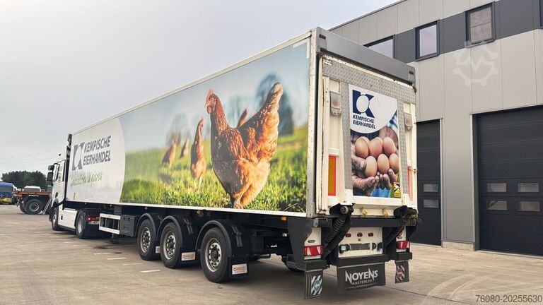 Transport refrigerat/congelat Renders - (CARRIER VECTOR 1950 / BELGIAN TRAILER / LIFT...