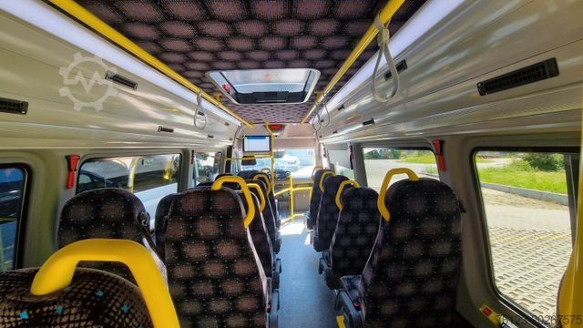حافلة صغيرة MERCEDES-BENZ Sprinter 517 Heckniederflur Vorlauffahrzeug