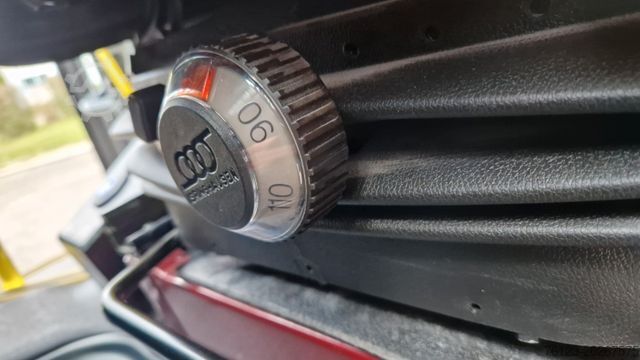 حافلة صغيرة MERCEDES-BENZ Sprinter 517 Heckniederflur Vorlauffahrzeug