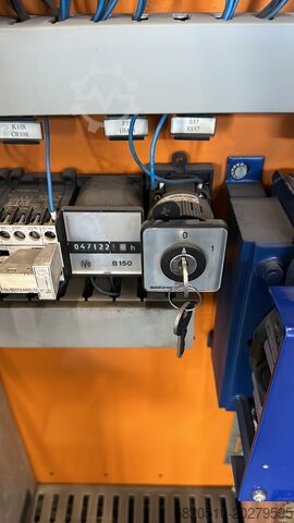 プレスブレーキ TRUMPF TrumaBend V170
