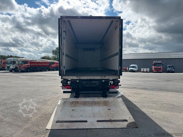 Camion frigorifique MAN TGM 18.290 4x2 Carrier Supra 1250 Nordic