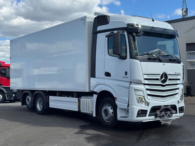 รถบรรทุกตู้ MERCEDES-BENZ ACTROS 2545 L / LBW / SEITENTÜRE