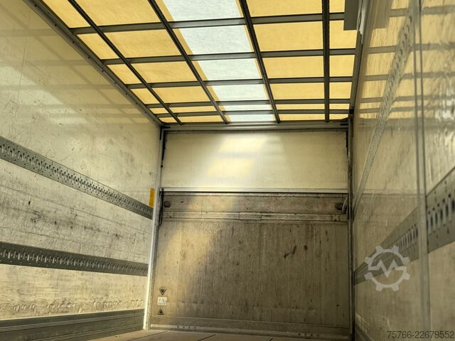 รถบรรทุกตู้ MERCEDES-BENZ ACTROS 2545 L / LBW / SEITENTÜRE