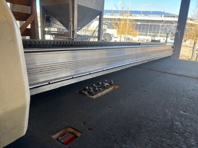 Sto za sečenje stakla INTERMAC Genius 37-61CT