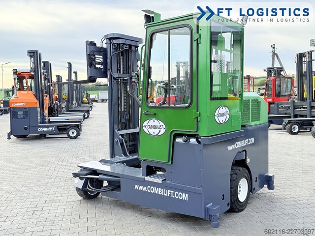 4方向フォークリフト Combilift C3000 DIESEL TRIPLEX 5600 FREE-LIFT