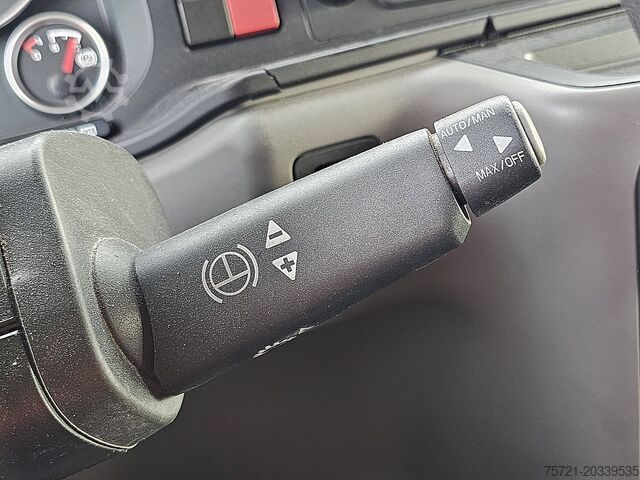 Platforma za učitavanje M.A.N. 26.320 TGS 6X2-4 HMF 2820 K6