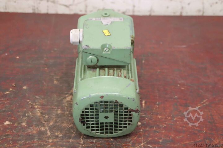 Motor gear 0.18 kW 36 rpm KEB G 1.2 C DK 63 G 4 /TS140