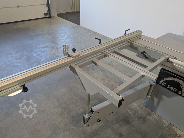 เครื่องเลื่อยแบบเลื่อนโต๊ะ Felder K540S