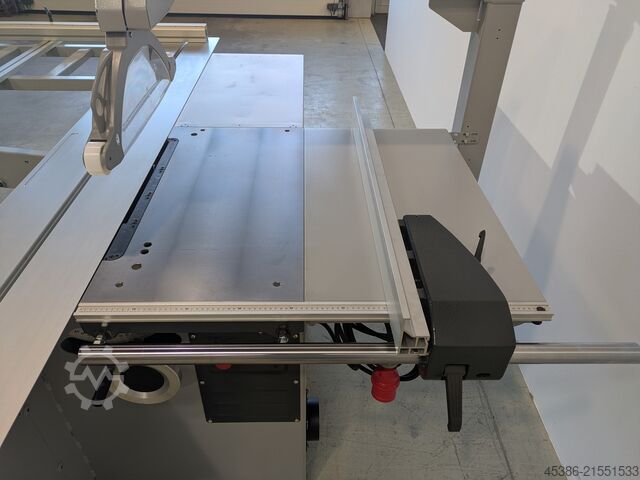 เครื่องเลื่อยแบบเลื่อนโต๊ะ Felder K540S