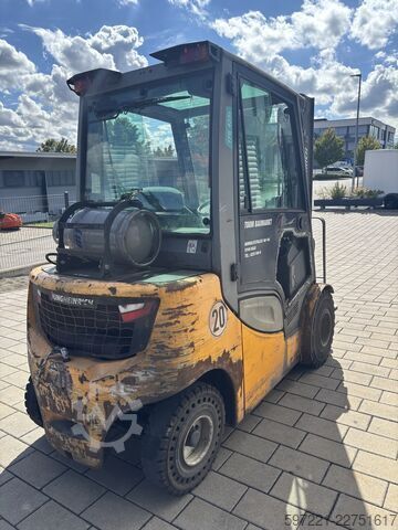 এলপিজি ফর্কলিফটস Jungheinrich TFG425s Triplex Motorölverbrauch zu hoch