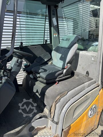 এলপিজি ফর্কলিফটস Jungheinrich TFG425s Triplex Motorölverbrauch zu hoch