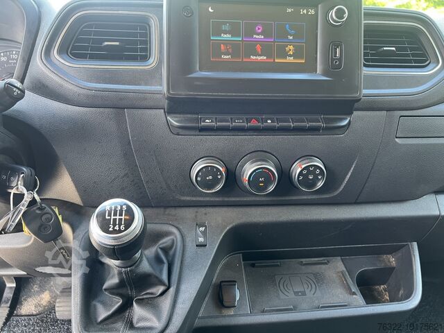 Delivery van Renault MASTER L3H2 136 PK / AIRCO / TREKHAAK/ CAMERA /