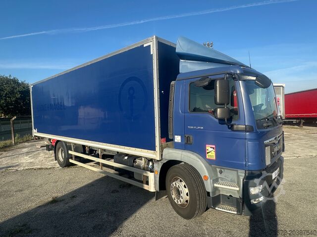 Camion-caisse MAN TGM 16.250 EURO 6 16T FURGON