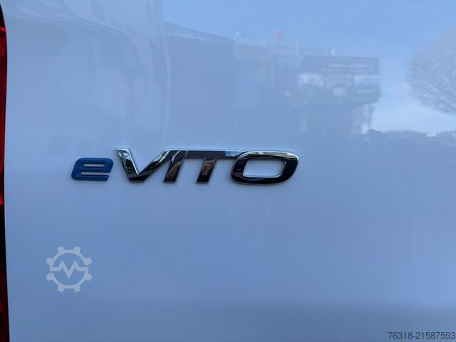 รถมินิบัส Mercedes-Benz eVito 111 Kasten lang Klima PDC Trennwand SHZ