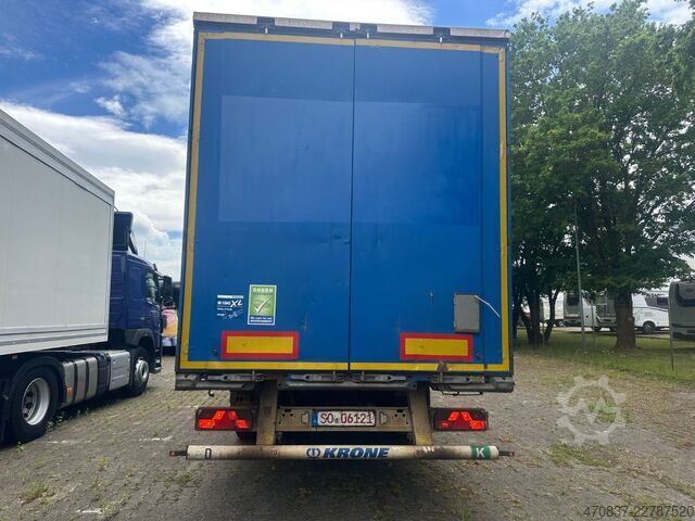 Öppen semitrailer med kapell KRONE SD / Standard