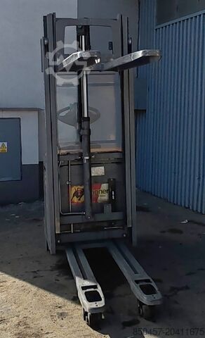 Στοιβαχτές παλετών Jungheinrich ERC 216z / 2018y/ initiallift/ 7761h