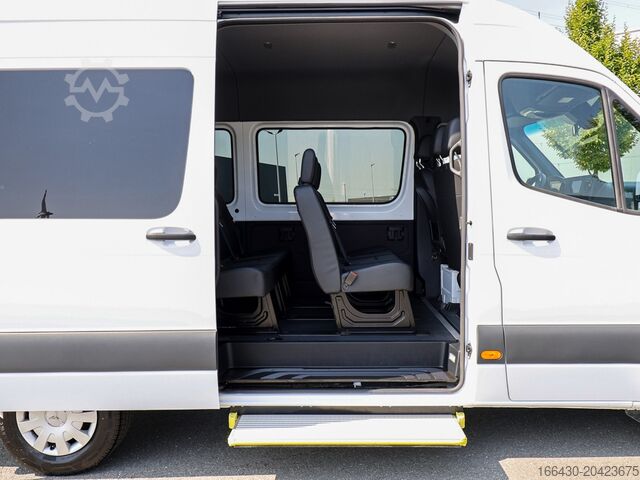 Xe buýt nhỏ Mercedes-Benz Sprinter 317 CDI Tourer L2H2 (3-3-3) AHK Kame