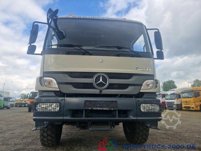 Kastes kravas automašīna Mercedes-Benz Atego 824 4x4 Ideal Werkstatt-Wohn-Expeditionsmobil