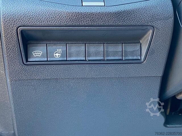 Furgoneta larga FIAT Doblo Kastenwagen XL 1.5 Klima Kamera