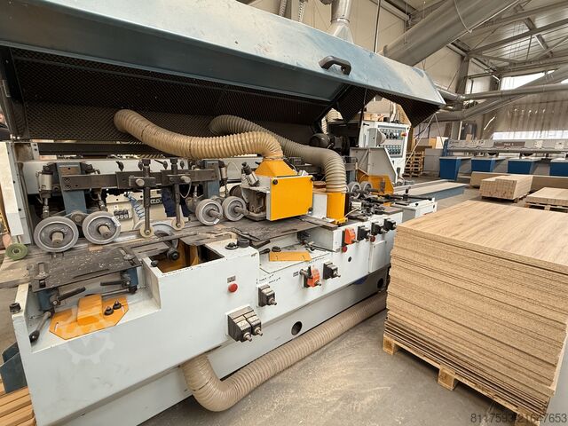 آلة تشكيل Paoloni Master 23