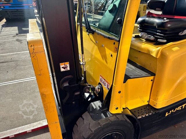Empilhador Hyster J2.5 XN 2500kg E- heftruck triplo