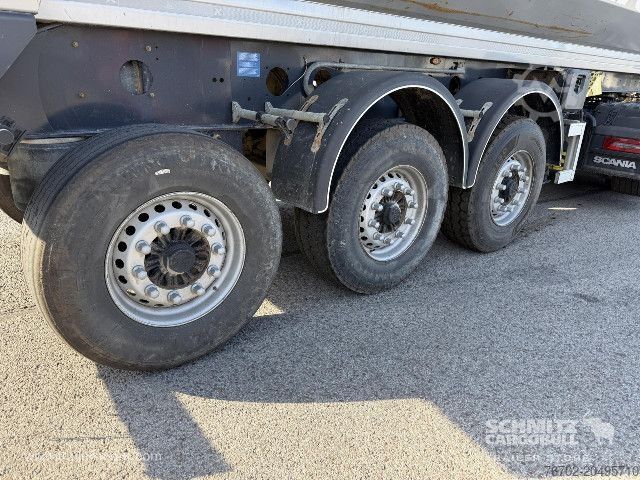 덤프 세미 트레일러 Kässbohrer Tipper Steel half pipe body 27m³