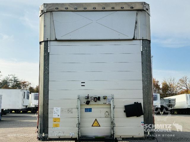 Auflieger mit Pritsche & Plane Schmitz Cargobull Curtainsider Mega Getränke