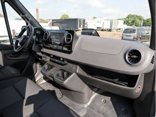 Ван с висока покривка Mercedes-Benz Sprinter 317 Maxi,9GTronic,MBUX,Kamera