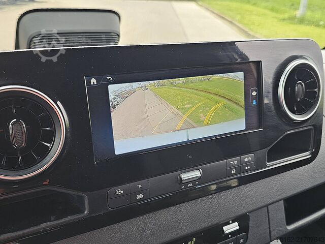 Hochdachkombi MERCEDES-BENZ ESPRINTER 320 204 pk 81 Kwh