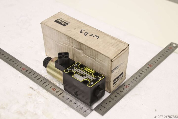 Válvula direcional Parker D1VW14FNSWH75X753