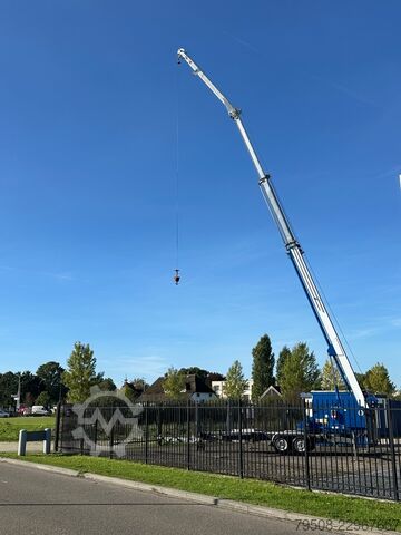 Terénní jeřáb Böcker AHK 30/1400 Trailer Crane, 2007, 3.519 hours!