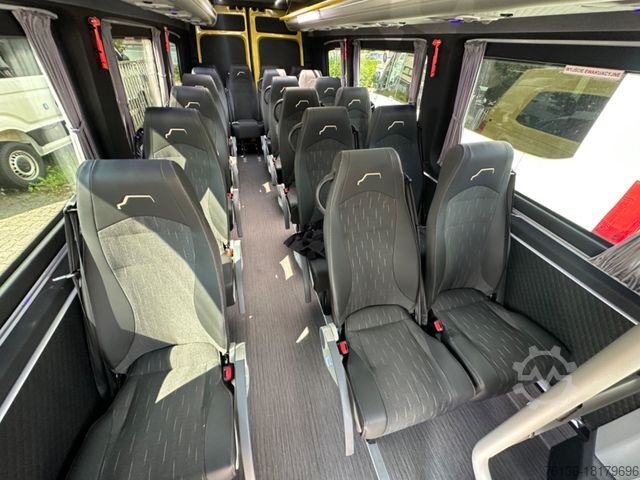 مینی‌بوس VOLKSWAGEN Crafter 21+3 Bus  Klima Heizung Linie Schulbus