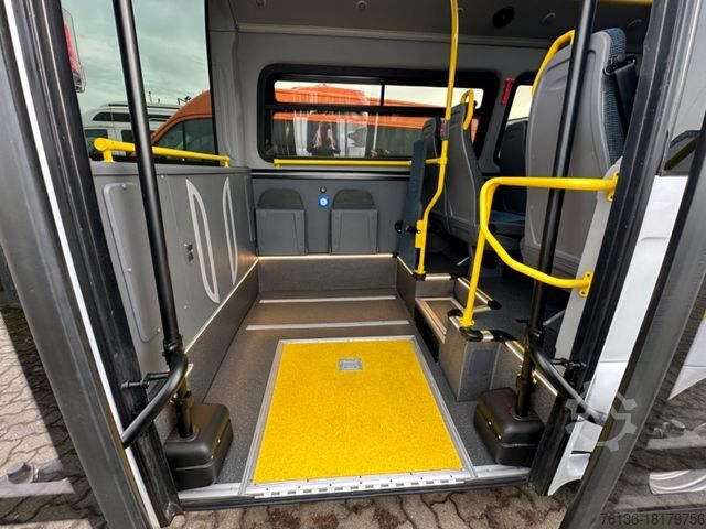 Bybus MERCEDES-BENZ Sprinter 15+27 Linienbus Niederflur Rollstuhl