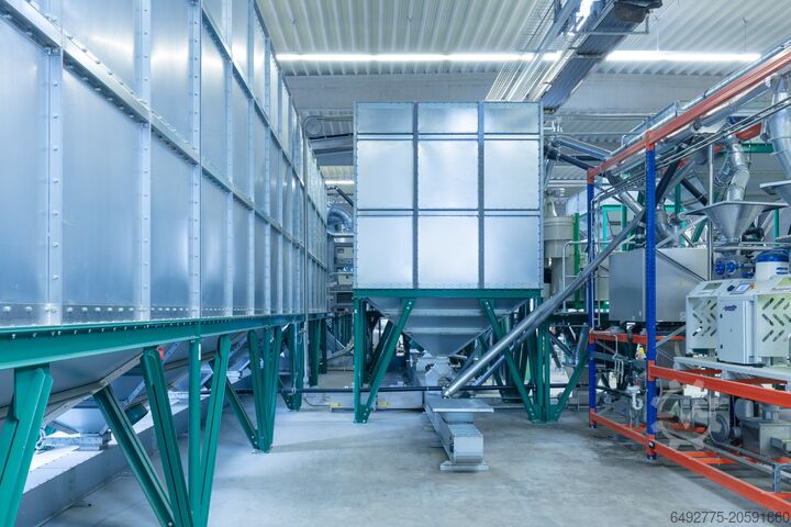 Viljasiilojärjestelmä kuljetintekniikalla Horn / Rako