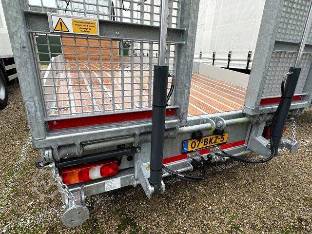 Transporteur de voitures Mercedes-Benz Actros 2642LL EURO6.  2018.  OPRIJWAGEN