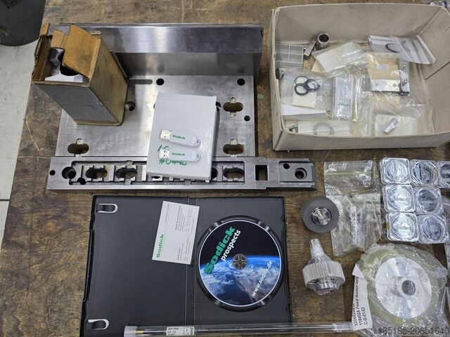 Máquina de eletroerosão a fio Sodick AG 400 L